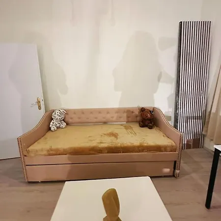 2 Schlafzimmer Waschenspuelmaschine Ντούισμπουργκ