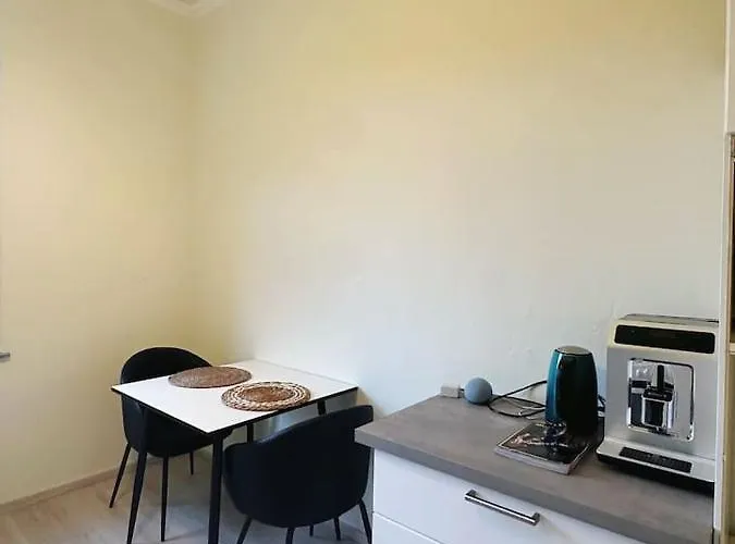 2 Schlafzimmer Waschenspülmaschine